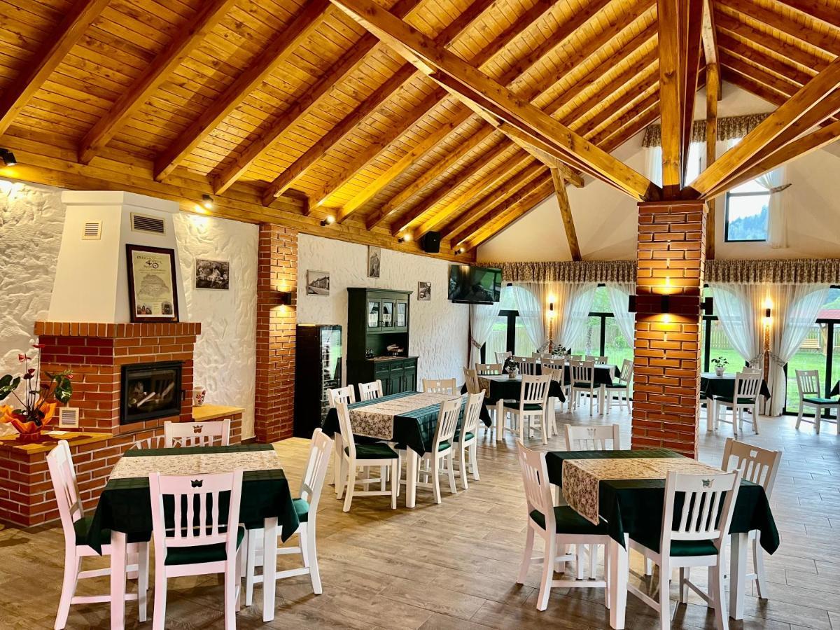 Biotour Camping & Restaurant Ghimes-Faget Luaran gambar