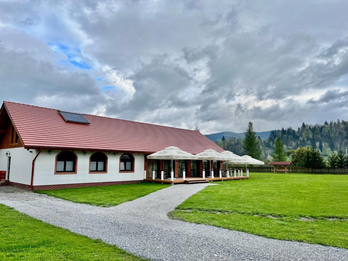 Biotour Camping & Restaurant Ghimes-Faget Luaran gambar