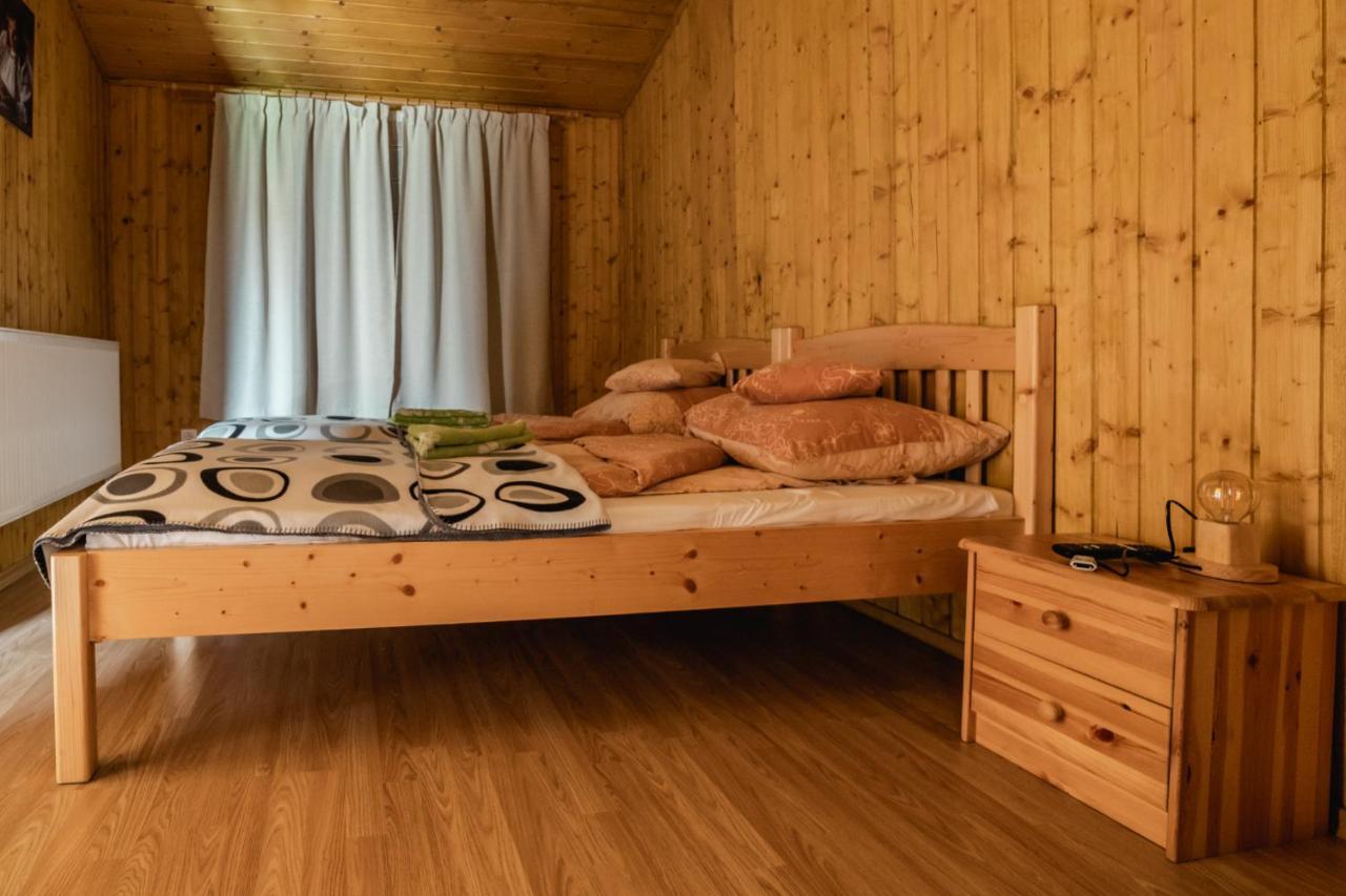 Biotour Camping & Restaurant Ghimes-Faget Luaran gambar