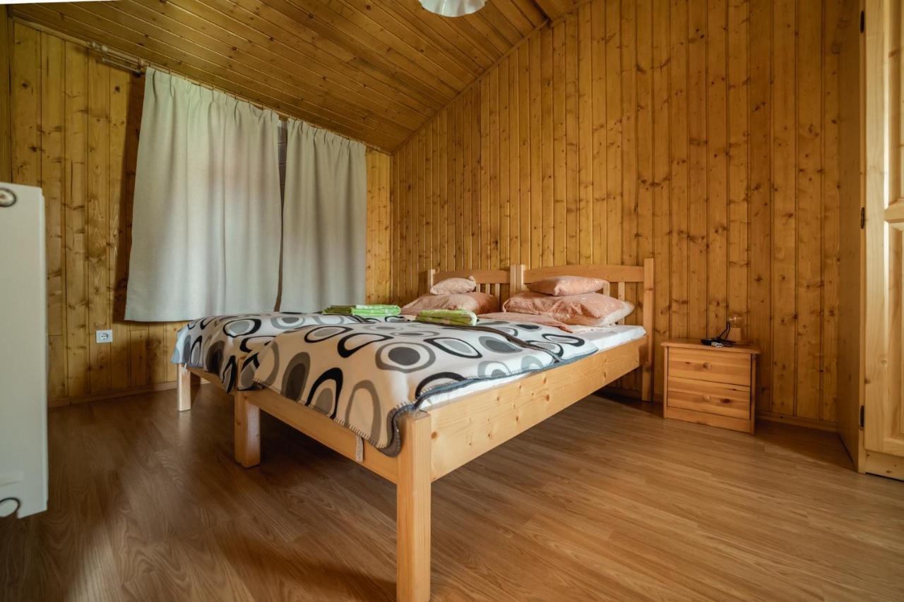 Biotour Camping & Restaurant Ghimes-Faget Luaran gambar