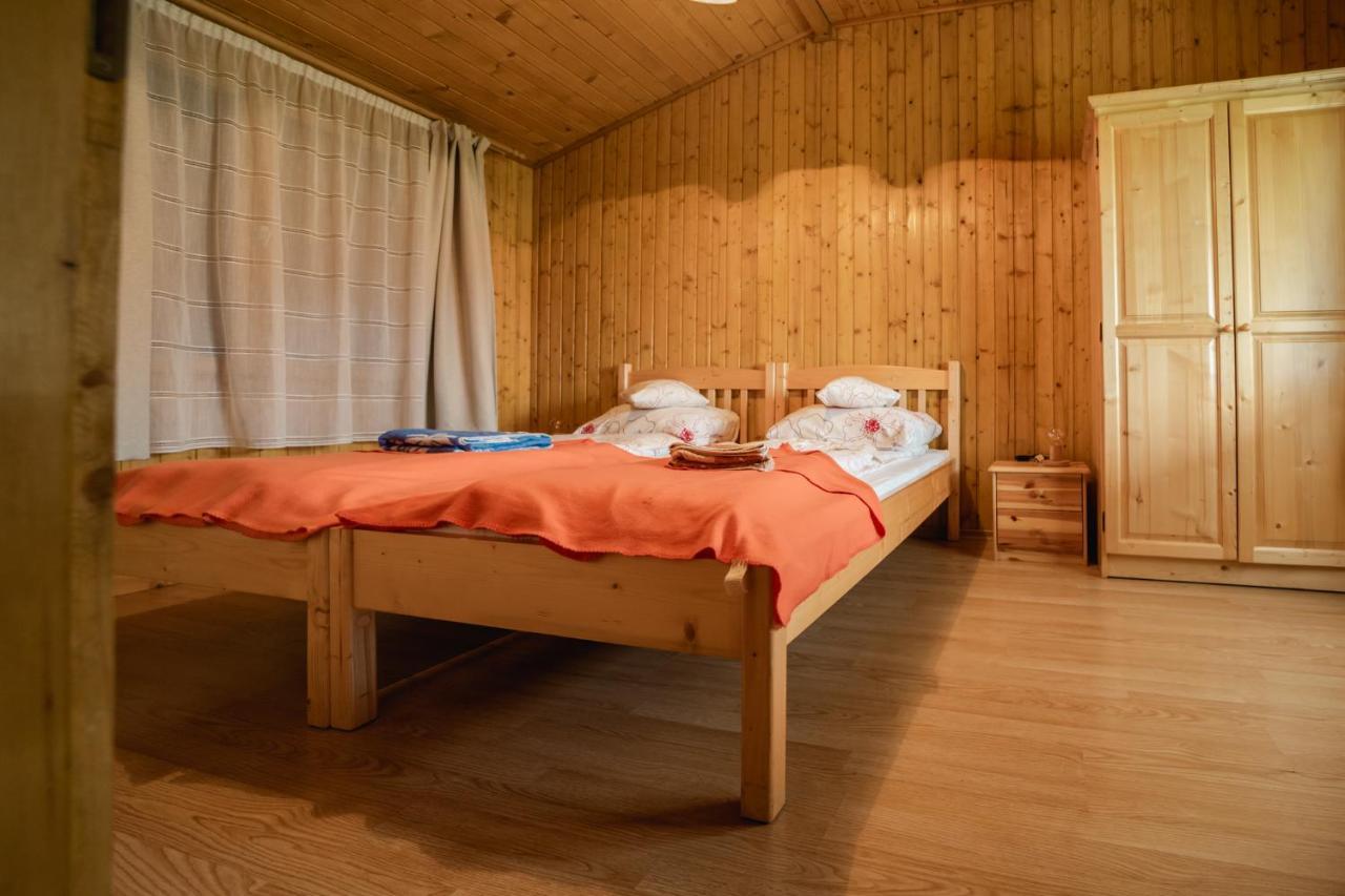 Biotour Camping & Restaurant Ghimes-Faget Luaran gambar