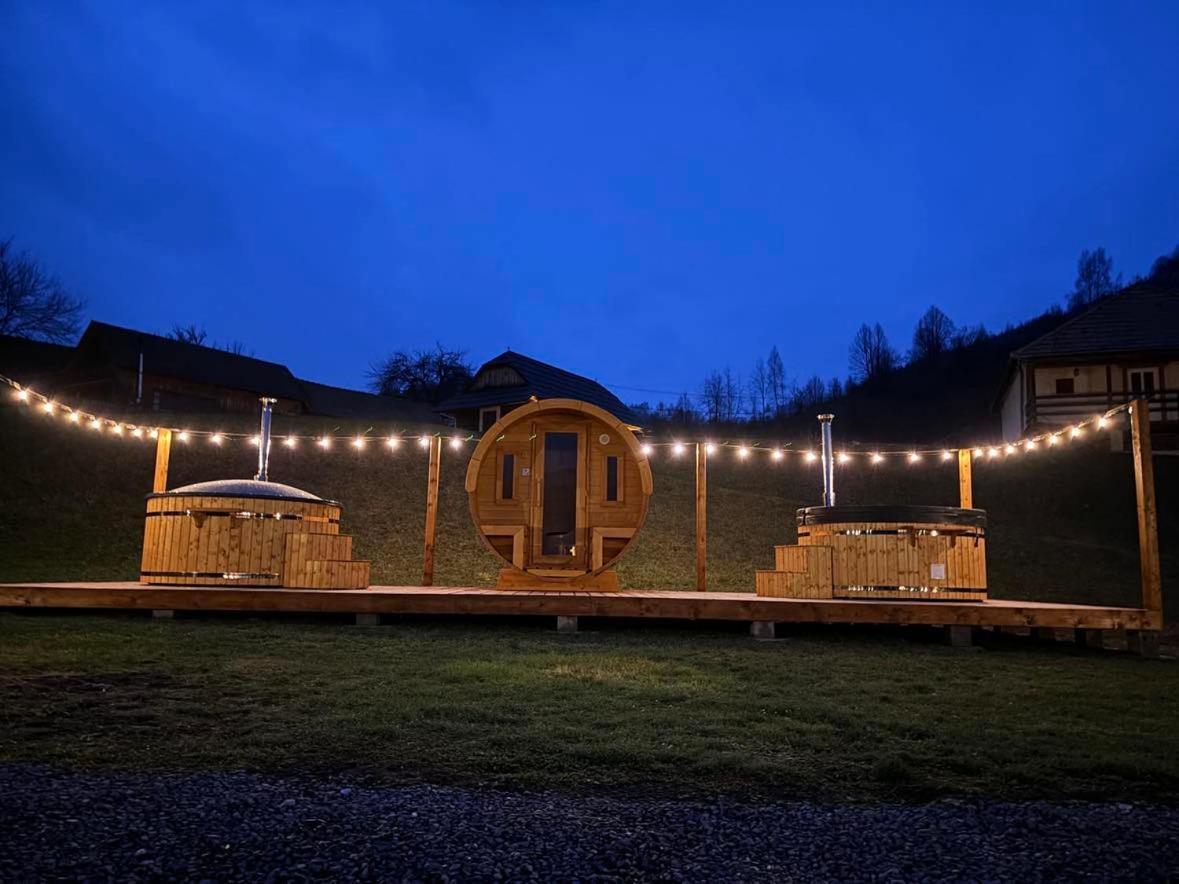Biotour Camping & Restaurant Ghimes-Faget Luaran gambar